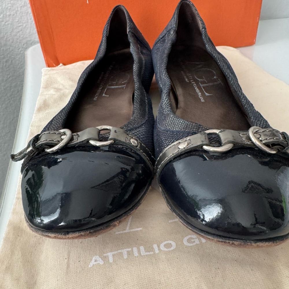 AGL Navy Crackle Ballet Flats - Picture 3 of 10